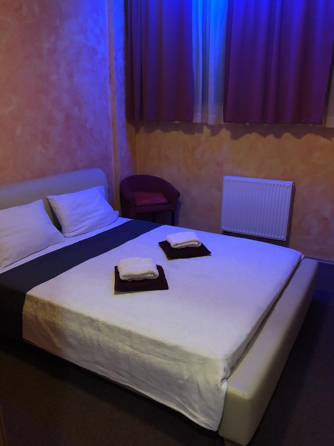 Motel Sofia 塞扎纳 外观 照片